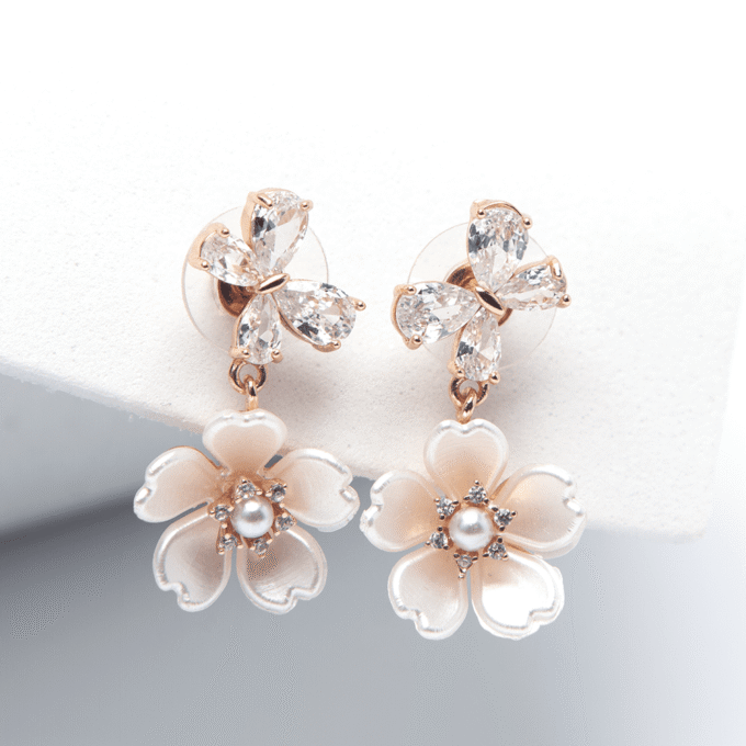 Rose Gold Plated Flower Pearl Earrings