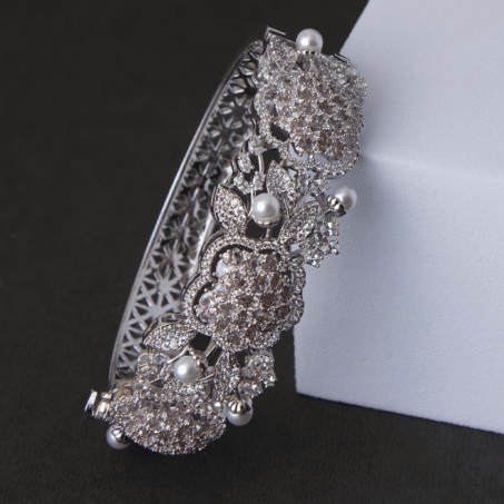 Beautiful Pink Rhinestone Crystal Stretch AD Bracelet