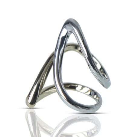 Dual Color Metal Twist Loop Finger Ring