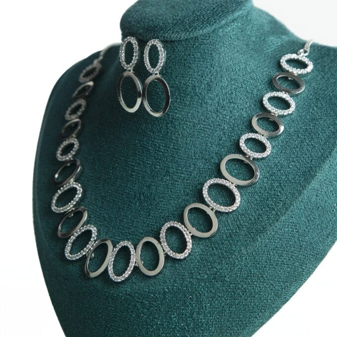 Oval Elegance! Beautiful CZ Stone Necklace with Earrings Combo