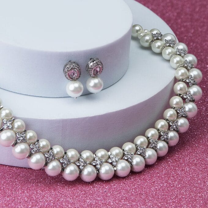 Stylish Two Layer Silver pearl jewelry deals Necklace set